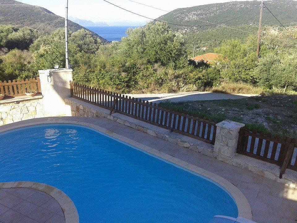 Iriana Village Inn Sztavrósz Szoba fotó