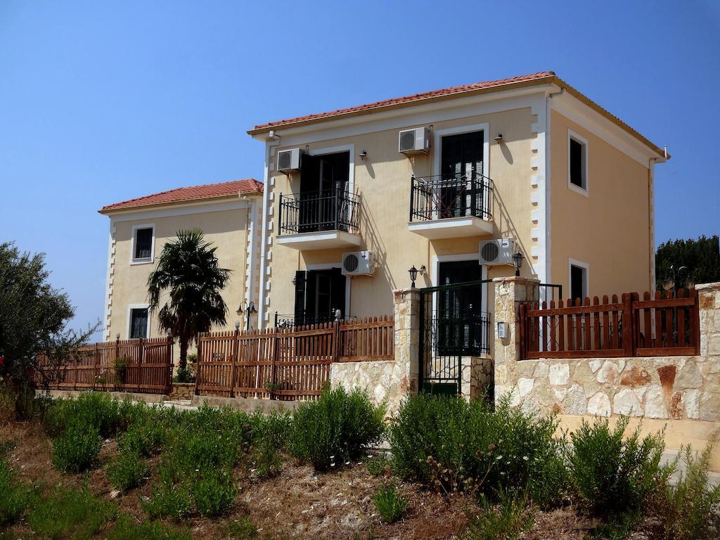 Iriana Village Inn Sztavrósz Szoba fotó